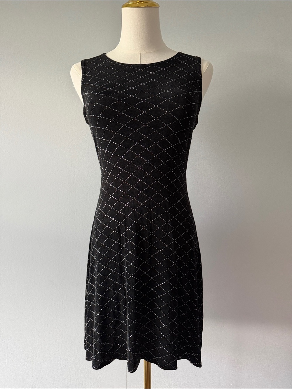 Vintage 90’s Sleeveless Black Diamond-Pattern Mini Dress